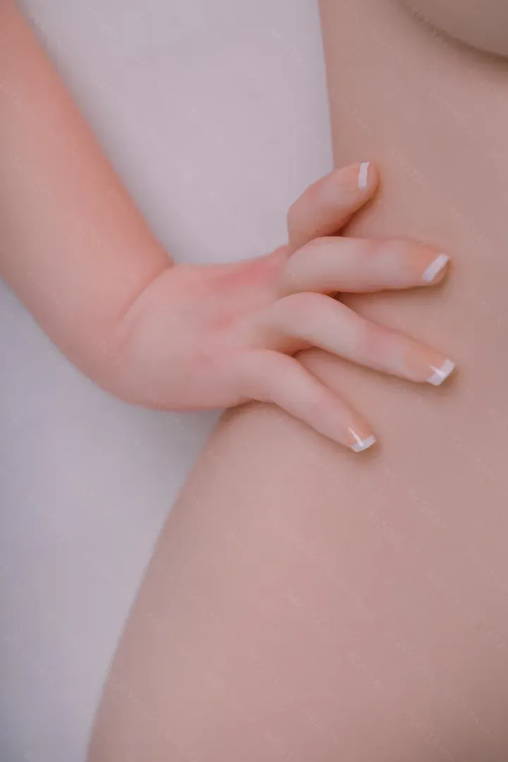 149cm (4ft11) C CUP Petite & Lifelike Silicone Head + TPE Body Hybrid Sex Doll Convallaria, Head Linlan