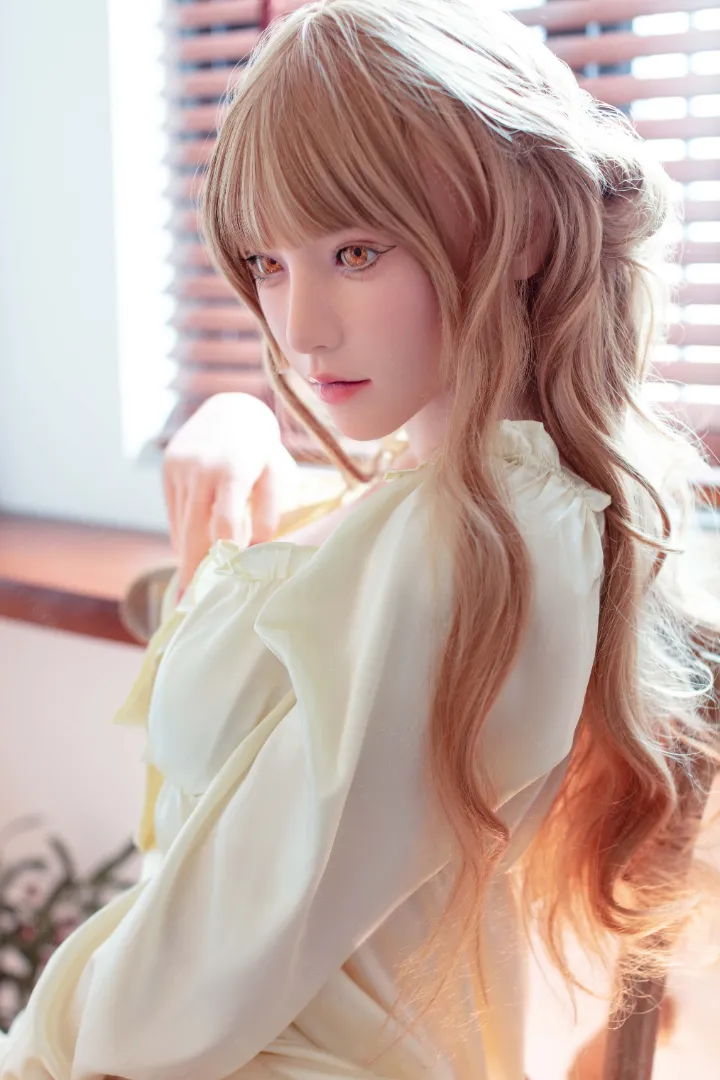 160cm (5ft3) B-Чашка Легкая Силиконовая Секс-кукла Голова Iris